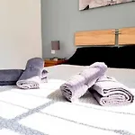 Апартаменты Torremolinos: Quiet 1bedroom With Pool & Sea Views