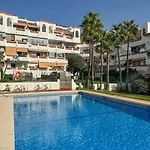 Апартаменты Torremolinos: Quiet 1bedroom With Pool & Sea Views Торремолинос