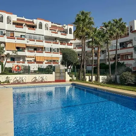Apartment One Bed Apt, Terrace, Sea And Pool View, Walk To Torremolinos