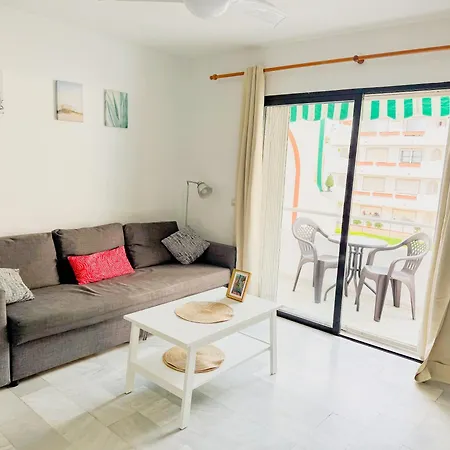 Apartment One Bed Apt, Terrace, Sea And Pool View, Walk To *