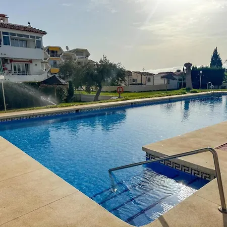Apartment Torremolinos: Quiet 1bedroom With Pool & Sea Views *